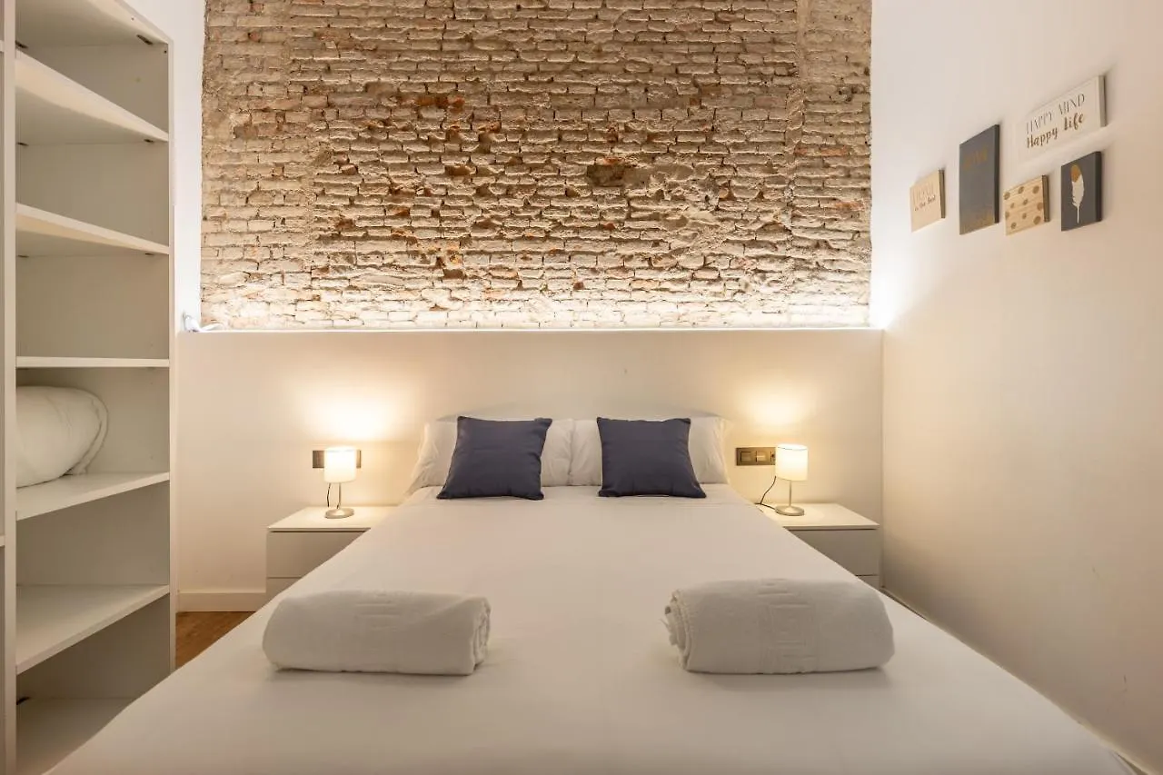 Apartamentos Granada Deluxe 3000 0*,  Spanje