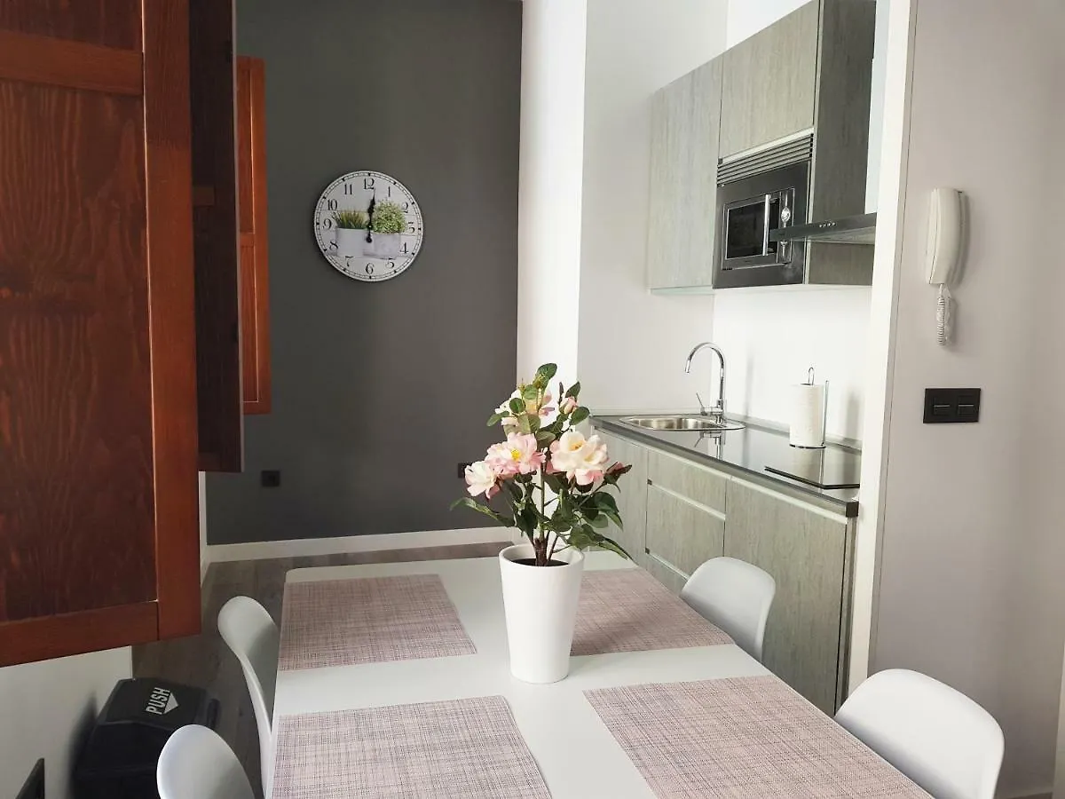 Apartamentos Granada Deluxe 3000